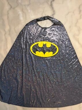 DC Comics Batman Kids Cape in Black and Yellow with Logo